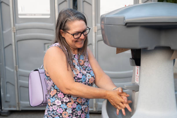 Best Porta potty rental for outdoor events  in Garden Plain, KS